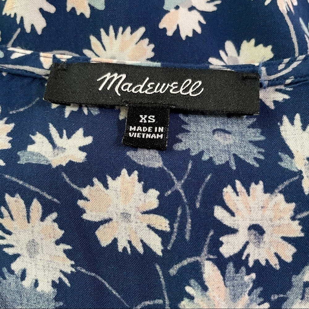 Madewell Blue Novel Tie-Front Top in French Floral Extra Small XS - Picture 4 of 7